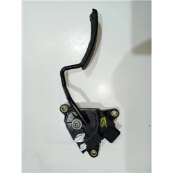 Recambio de potenciometro pedal gas para renault clio iii (2005) 1.1 75 cv referencia OEM IAM 8200297342A  