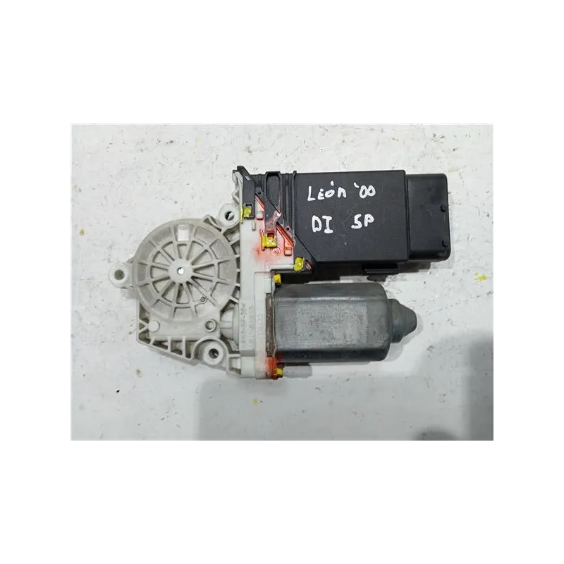 Recambio de motor elevalunas delantero izquierdo para seat leon (1m1)(11.1999) tdi referencia OEM IAM 101387101  