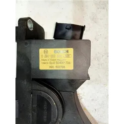 Recambio de potenciometro pedal gas para iveco daily furgón (2006) referencia OEM IAM 504061734  