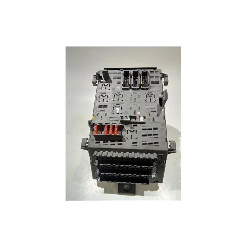 Recambio de caja fusibles/rele para renault laguna ii (bg0)(2001) 1.9 dci (bg0g) referencia OEM IAM   