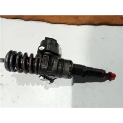 Recambio de inyector para volkswagen golf iv berlina (1j1)(1997) 1.6 16v referencia OEM IAM 038130073AA  