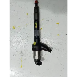 Recambio de inyector para mazda b-serie (uf) 2.2 d referencia OEM IAM R2AA13H50  