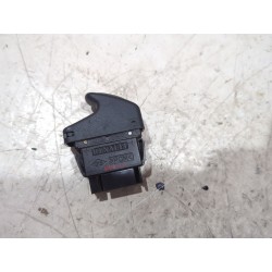 Recambio de boton elevalunas derecho para renault megane i classic (la0/1_) 1.9 d (la0a, la0u, la0r) referencia OEM IAM 838099D 