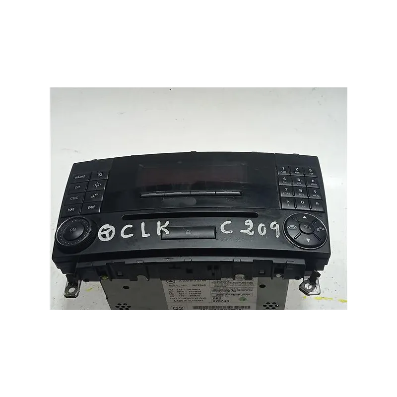 Recambio de radio cd para mercedes-benz clk (bm 209) cabrio (02.2003) referencia OEM IAM A2098700289  