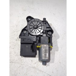 MOTOR ELEVALUNAS DELANTERO DERECHO 0130822478 