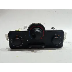 Recambio de mandos climatizador para renault clio iii (2005) 1.1 75 cv referencia OEM IAM 69597003 69590001  