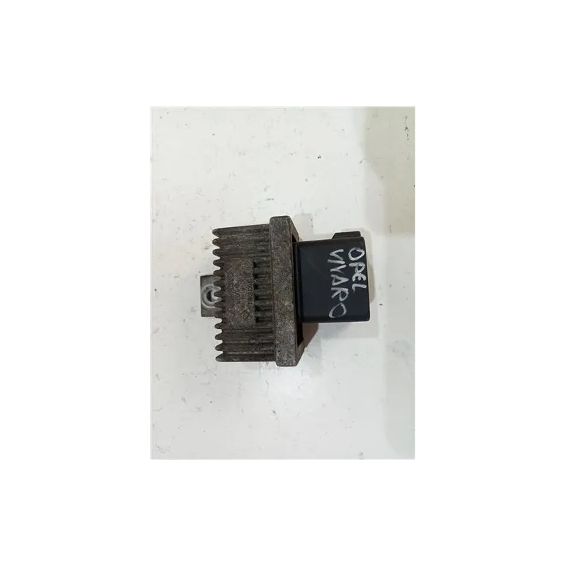 Recambio de caja precalentamiento para opel vivaro (2001) 2.5 dti referencia OEM IAM 7700115078  