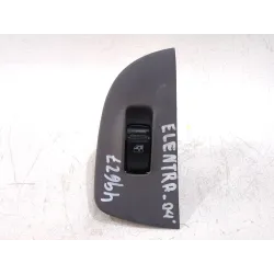 Recambio de mando elevalunas trasero izquierdo para hyundai elantra (xd)(2000) 2.0 crdi referencia OEM IAM 935822D200  