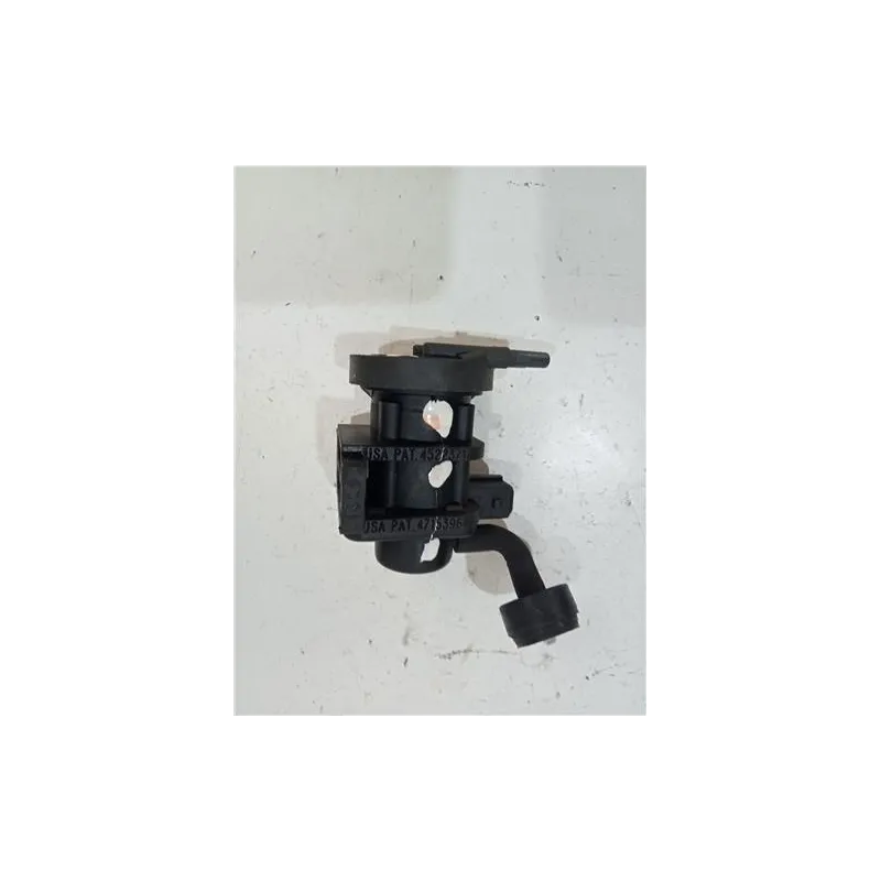 Recambio de valvula aire adicional para opel zafira b (2005) 1.9 cdti referencia OEM IAM 4522371  