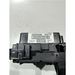Recambio de caja reles para citroën xsara berlina (1997) 1.9 td referencia OEM IAM 9650664080  