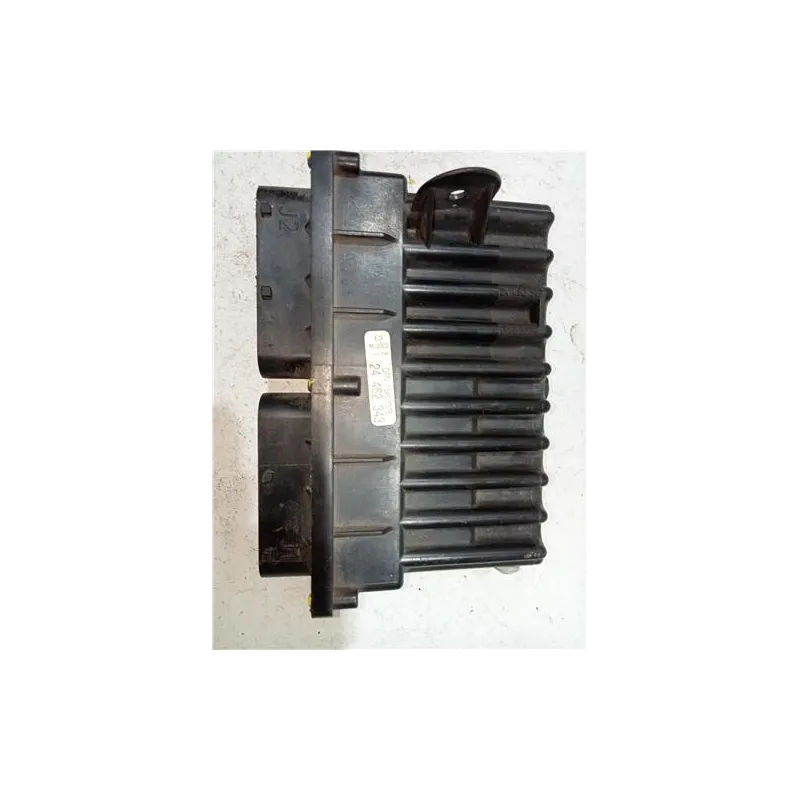 Recambio de electroventilador para opel astra g berlina di referencia OEM IAM CENTRALITA ELECTROVENTILADOR 24462342  