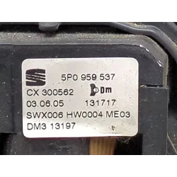 Recambio de volante para seat leon (1p1) 1.9 tdi referencia OEM IAM 5P0959537  