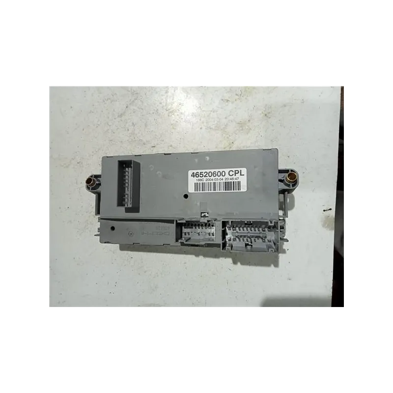 Recambio de caja fusibles/rele para fiat i doblo (119)(2001) 1.9 d (223axb1a) referencia OEM IAM 46520600CPL  