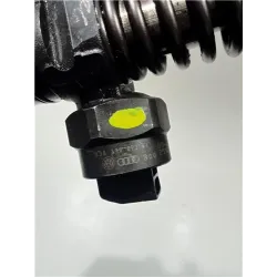 Recambio de inyector para volkswagen golf iv berlina (1j1)(1997) 1.6 16v referencia OEM IAM 0414720028  