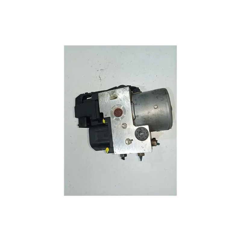 Recambio de nucleo abs para renault clio iii 1.5 dci referencia OEM IAM 8200085584 BC BO2 AAY2  