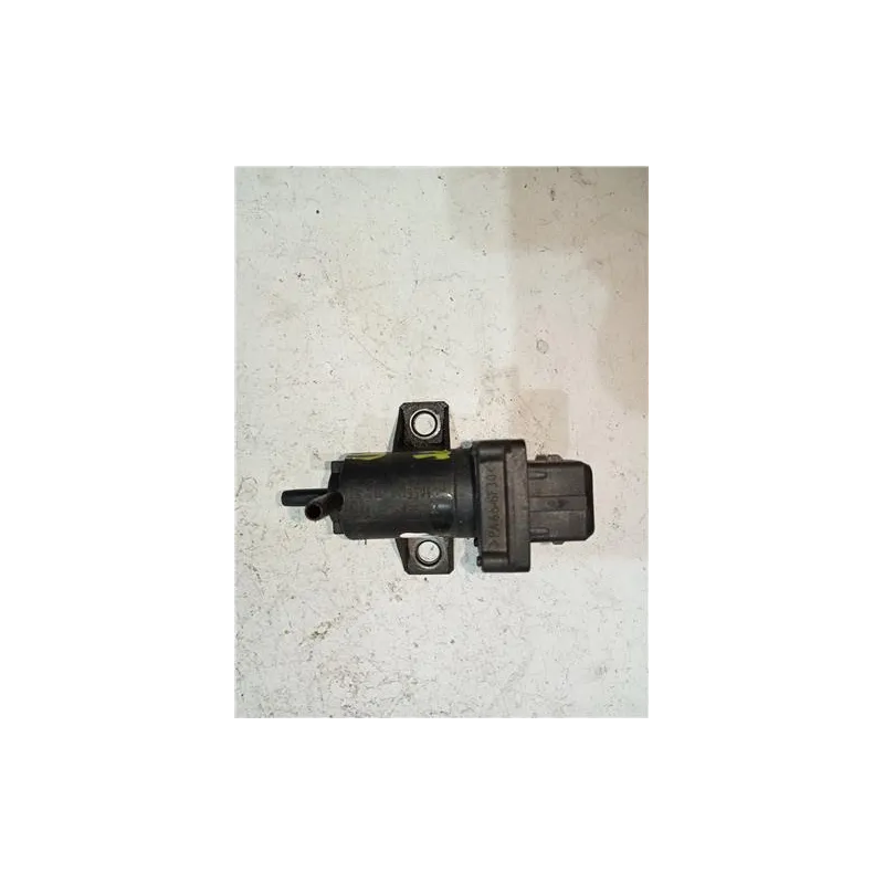 Recambio de valvula aire adicional para opel omega b (2000) referencia OEM IAM 90466214  