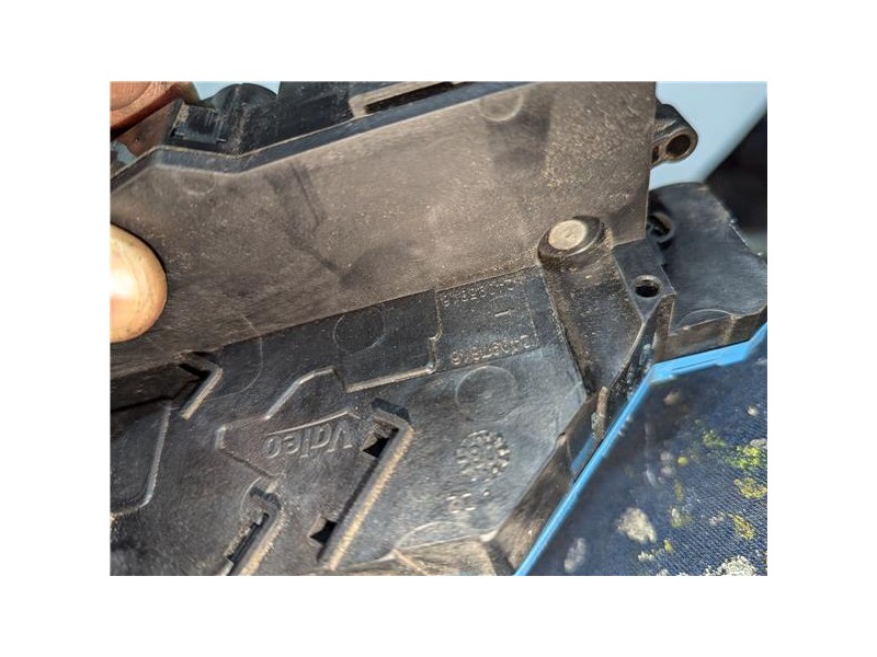 Recambio de cerradura puerta trasera derecha para peugeot 207 (2006) 1.4 confort [1,4 ltr. - 50 kw hdi] referencia OEM IAM 24099