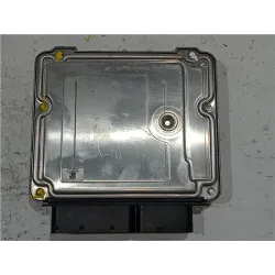 Recambio de centralita inyeccion para opel insignia sedán 2.0 cdti referencia OEM IAM 55574903 AAJN  