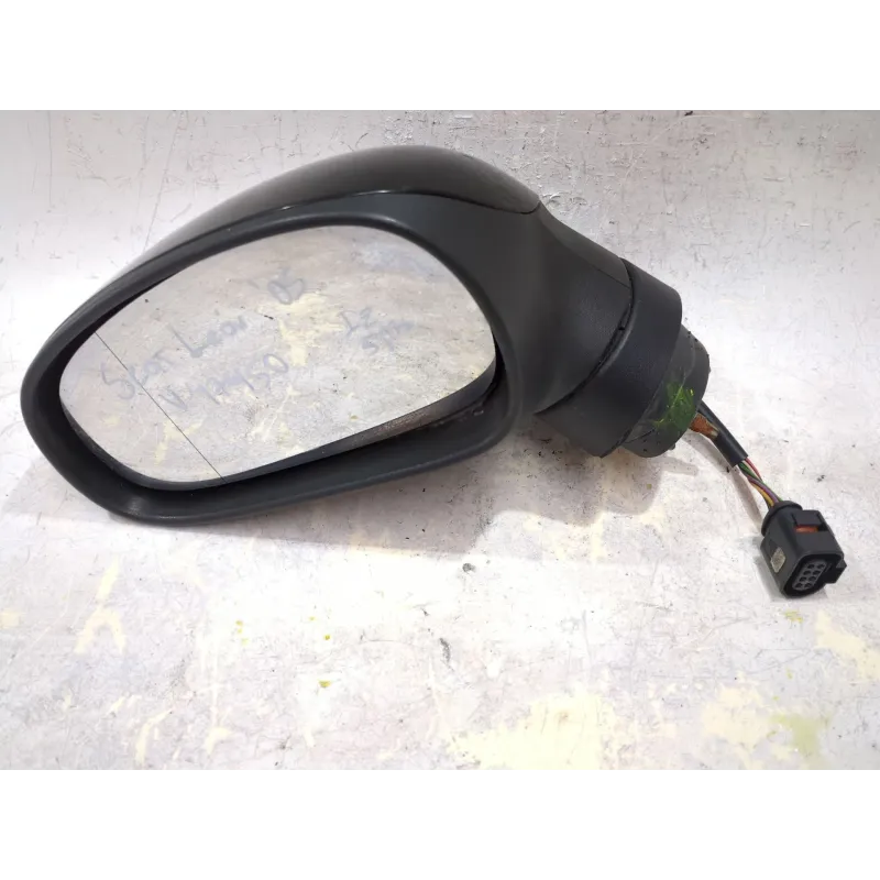 Recambio de retrovisor izquierdo para seat leon (1p1) 1.9 tdi referencia OEM IAM 079009  