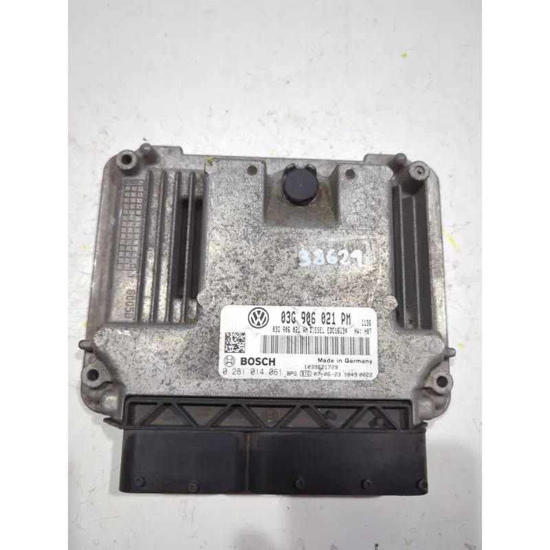 Recambio de centralita inyeccion para volkswagen golf v (1k1)(2003) 1.9 tdi referencia OEM IAM 03G906021PM  