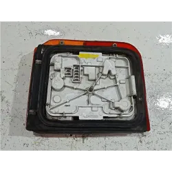 Recambio de piloto trasero derecho para peugeot 205 berlina (02.1983) 1.8 diesel referencia OEM IAM E201342  