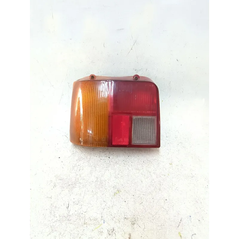 Recambio de piloto trasero izquierdo para peugeot 205 berlina (02.1983) 1.8 diesel referencia OEM IAM 6R0143736  
