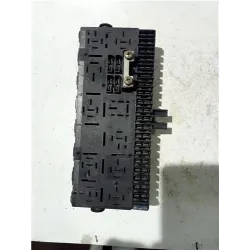 Recambio de caja fusibles/rele para alfa romeo 75 (1985) 1.8 referencia OEM IAM 161044003000  