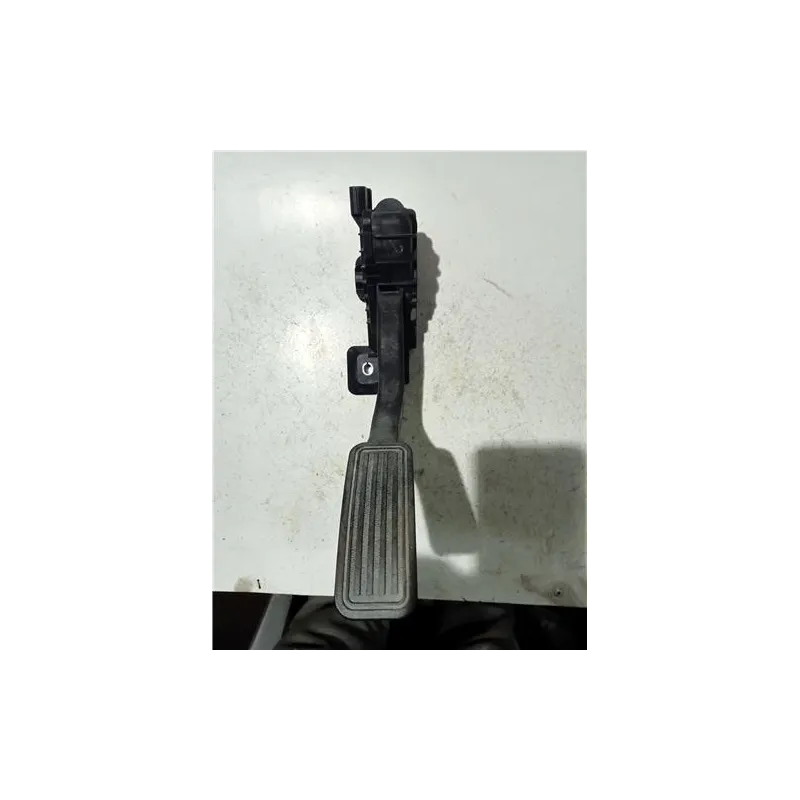 Recambio de potenciometro pedal gas para mazda 5 berlina (cr)(2005) 2.0 cd referencia OEM IAM CC3041600  