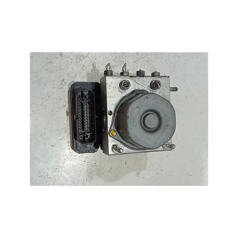 Recambio de nucleo abs para renault sandero ii (09.2014) referencia OEM IAM 476601203R  