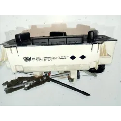 Recambio de mandos climatizador para opel astra g berlina di referencia OEM IAM 90559840  