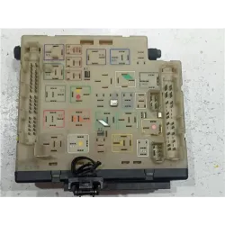 Recambio de caja fusibles/rele para ford escort berlina (1986) 1.1 referencia OEM IAM 91AG14A073AB  