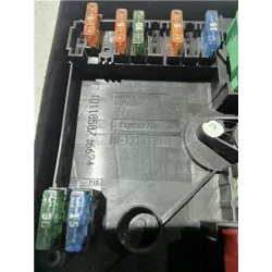 Recambio de caja fusibles/rele para seat leon (1m1)(11.1999) tdi referencia OEM IAM 1K0937125A  
