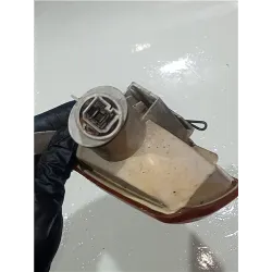 Recambio de intermitente delantero derecho para peugeot 205 berlina (02.1983) 1.8 diesel referencia OEM IAM 11575631d  