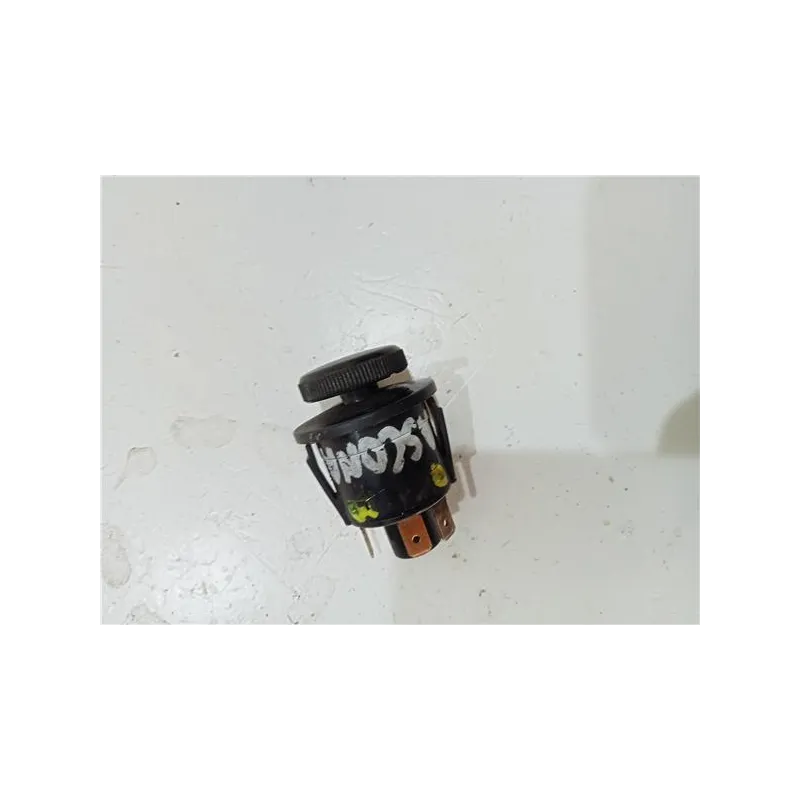 Recambio de interruptor alumbrado para opel ascona c (1981) 2.0 i referencia OEM IAM 30452101  