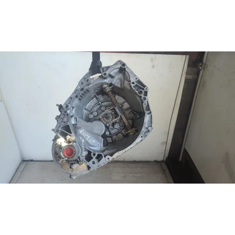 Recambio de caja cambios manual para peugeot expert furgón (222) 1.9 d 70 referencia OEM IAM 20TA28  