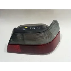 Recambio de piloto trasero derecho para peugeot 605 (1989) 2.1 turbo diesel referencia OEM IAM E288024  