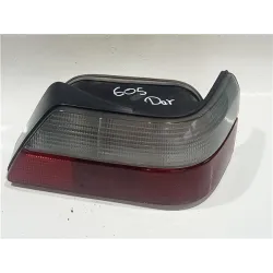 Recambio de piloto trasero derecho para peugeot 605 (1989) 2.1 turbo diesel referencia OEM IAM E288024  