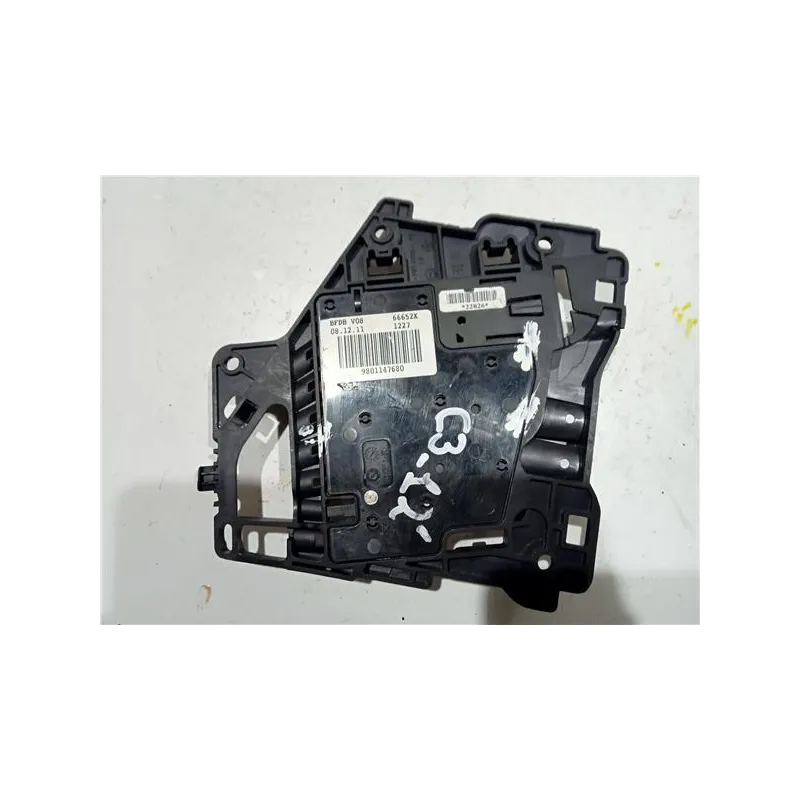 Recambio de caja fusibles/rele para citroën c3 (09.2009) 1.4 hdi 70 referencia OEM IAM 9801147680  