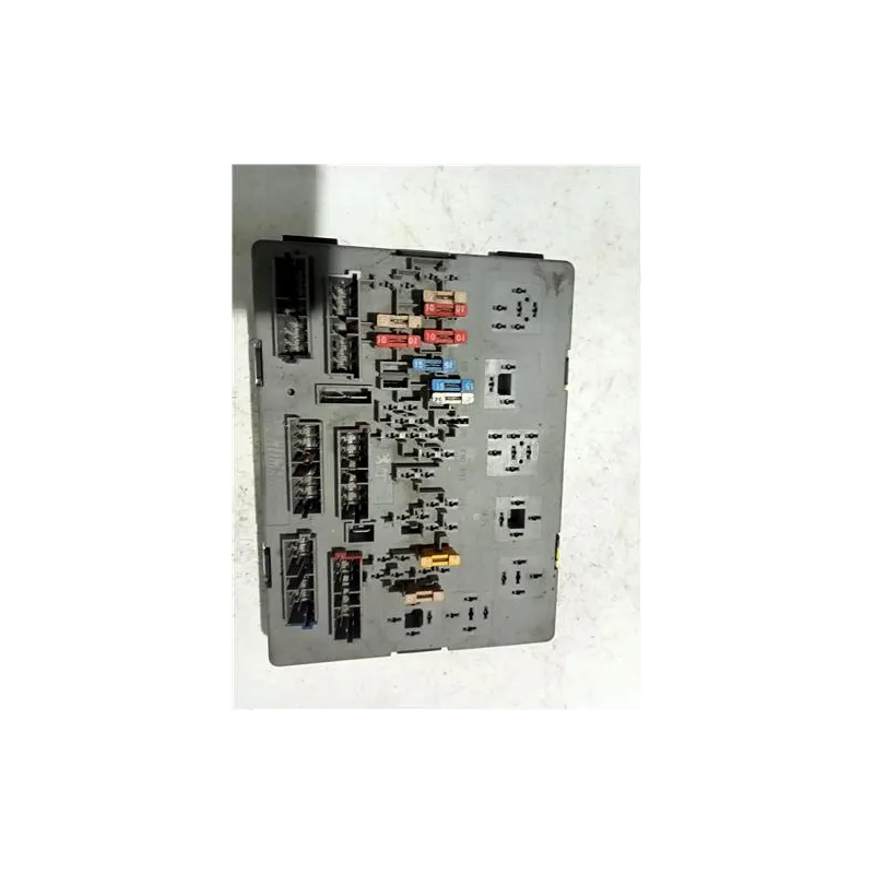 Recambio de caja fusibles/rele para peugeot 405 berlina (1987) 1.8 turbo diesel referencia OEM IAM 405 GASOLINA  
