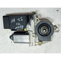 Recambio de motor elevalunas delantero izquierdo para seat leon (1m1)(11.1999) tdi referencia OEM IAM 9776101432203  