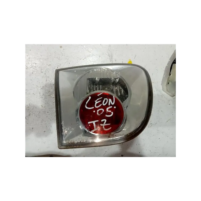 Recambio de piloto trasero izquierdo para seat leon (1m1)(11.1999) tdi referencia OEM IAM INTERMITENTE  