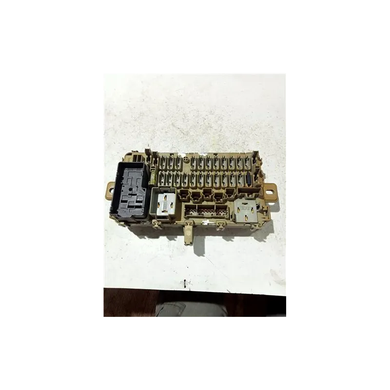 Recambio de caja fusibles/rele para rover rover 400 (rt)(1995) 420 d referencia OEM IAM ROVER 418D  