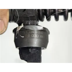 Recambio de inyector para volkswagen golf v (1k1) 1.9 tdi referencia OEM IAM 0414720215  
