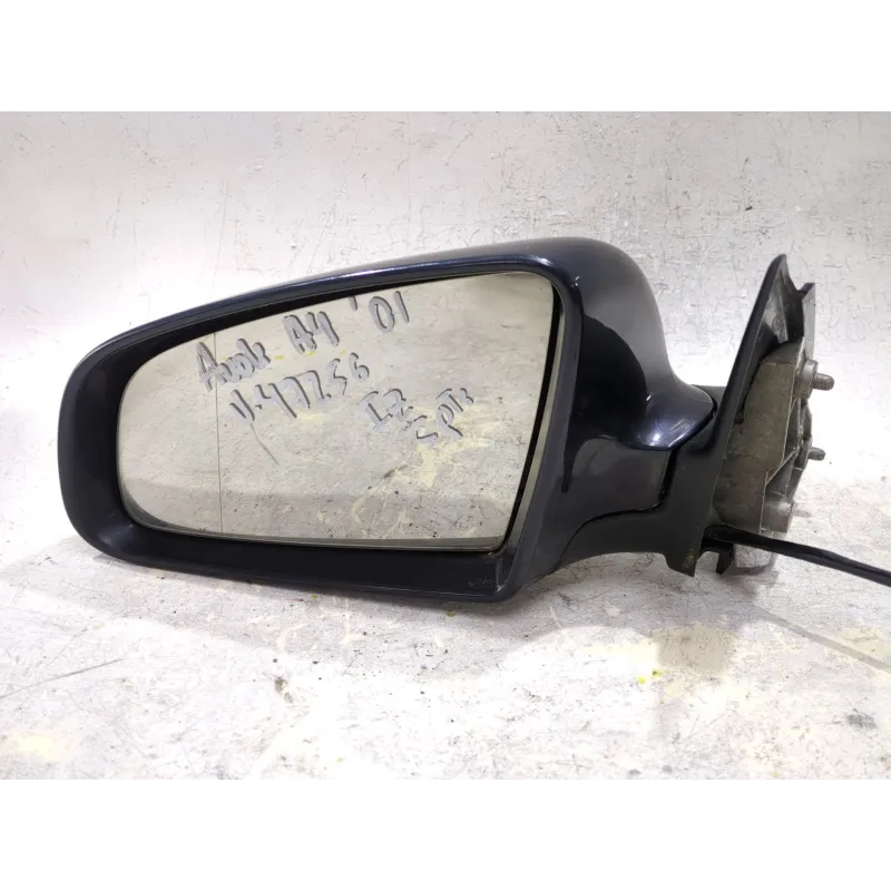 Recambio de retrovisor izquierdo para audi a4 b6 (8e2) 1.9 tdi referencia OEM IAM E1010681  