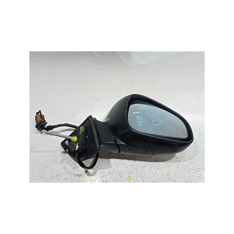 Recambio de retrovisor derecho para peugeot 407 hdi 135 referencia OEM IAM HAF50  