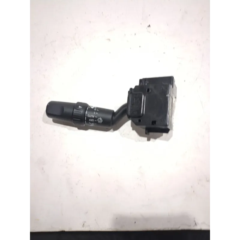 Recambio de mando limpia para mazda 3 (bk) 1.6 di turbo referencia OEM IAM 17D682  