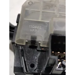 Recambio de mando limpia para mazda 3 (bk) 1.6 di turbo referencia OEM IAM 17D682  