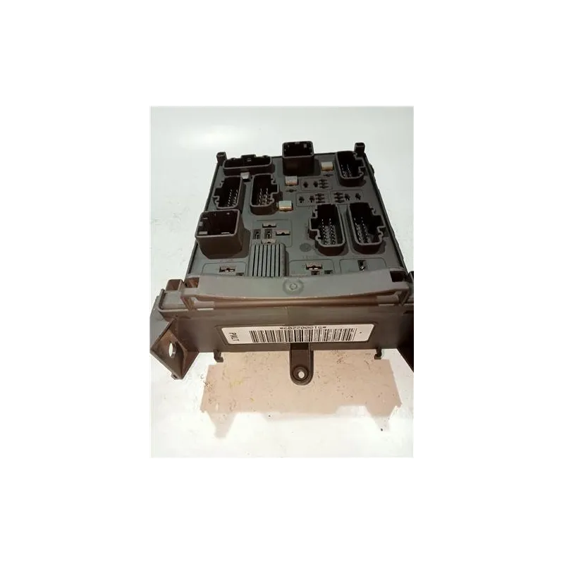 Recambio de caja fusibles/rele para renault laguna ii (bg0)(2001) 1.9 dci (bg0g) referencia OEM IAM   
