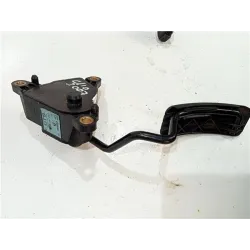 Recambio de potenciometro pedal gas para renault clio iii (2005) 1.1 75 cv referencia OEM IAM 8200297342A  