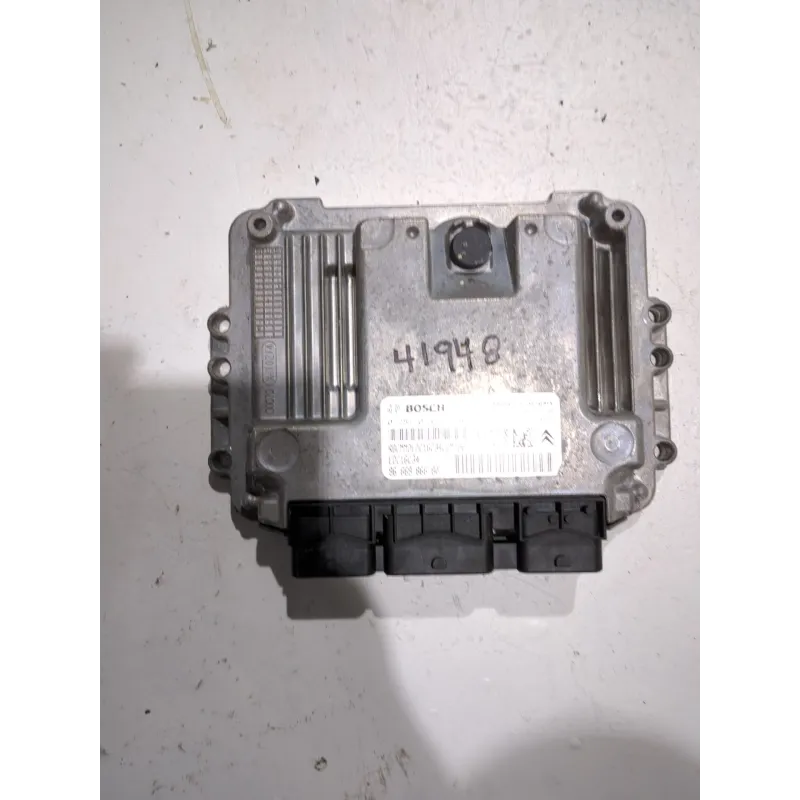 Recambio de centralita inyeccion para peugeot 308 (2007) 1.6 hdi referencia OEM IAM 0281013334  